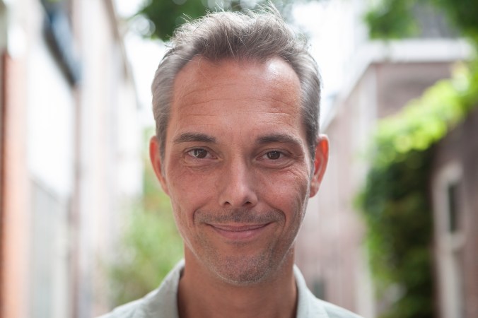 5392F9A4-7C1A-467B-A0BA-4EABA510615F